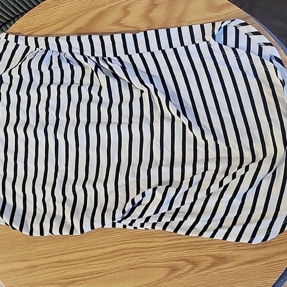 Striped Maternity Dress Bundle - Picture 5 of 7